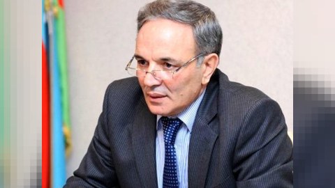 Əflatun Amaşov: “Media varlı olmalıdır” - TƏKLİF   