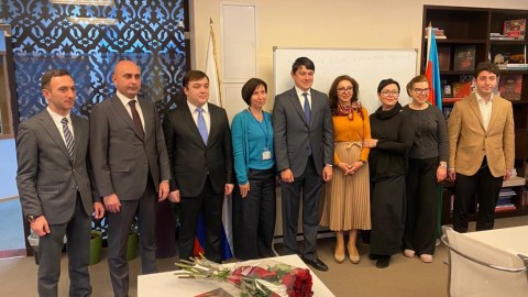 Dövlət Komitəsinin nümayəndə heyəti Moskvadakı Azərbaycan Mədəniyyət Mərkəzində olub - FOTO