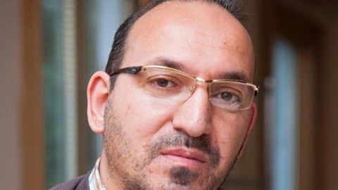 Kamil Həmidovun siyasi PROQNOZLARI - Jurnalistə xəbəri kimlər sızdırır?   