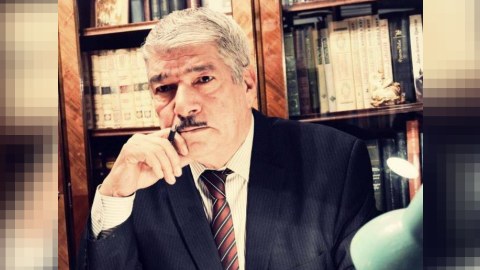 BDU-nun professoru jurnalistlərə “seçki iradı” tutdu: belə yazmayın!  