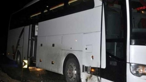 Sərnişin avtobusu qəzaya uğradı: 25 yaralı