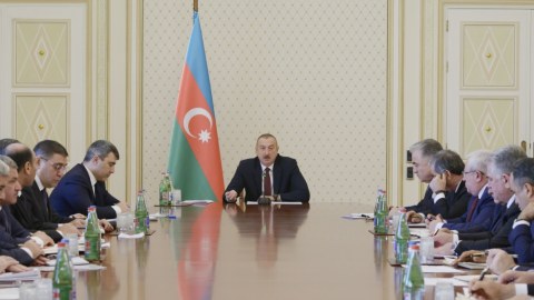 Prezident müşavirə ÇAĞIRDI