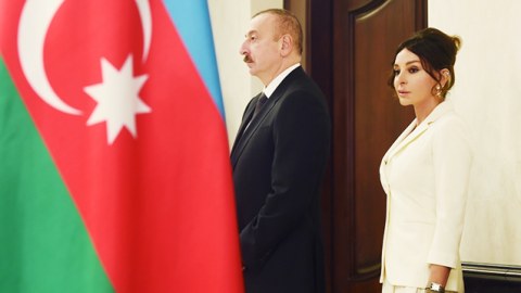 “Onun şəxsi keyfiyyətləri, bilikləri, qətiyyəti, yenilməz iradəsi...” - Mehriban Əliyeva Prezidenti təbrik etdi 