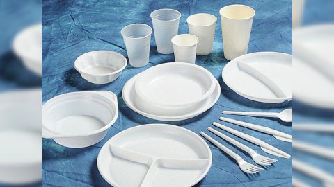 Plastik qablardan istifadəyə görə 100 dollar cərimə