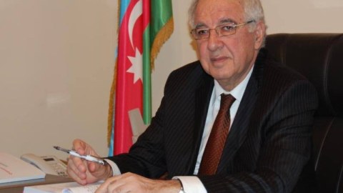 “4-cü sinifdə xoşuma gəldi, bunu özünə 10-cu sinifdə dedim” - Səfir Hidayət Orucovla MÜSAHİBƏ 