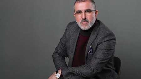 Rauf Arifoğlu baş redaktorluqdan getdi