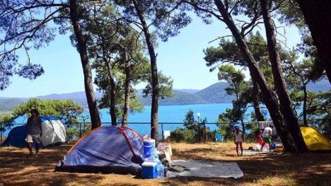 Azərbaycanda inkişaf etdirilməli maraqlı turizm SAHƏLƏRİ