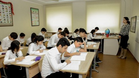 Attestat ala bilməyən 847 nəfər yenidən imtahan verib