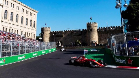 “Formula 1 yarışları üçün satılan biletlərin 81 faizini əcnəbilər alıb”