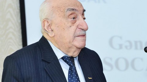 Xoşbəxt Yusifzadə: “Məktəbə adımın verildiyini eşidəndə özümü də gülmək tutdu”