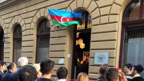 Xaricdəki Azərbaycan evlərinin sayı artır