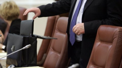 Bakıda daha bir məmur saxlanıldı - külli miqdarda vəsaiti mənimsəyib