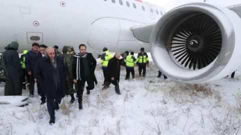 İranda daha bir sərnişin təyyarəsi qəzaya düşdü - FOTOLAR