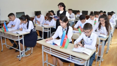 Orta məktəblərdə vakant müəllim yerləri yoxdur - Ceyhun Bayramov