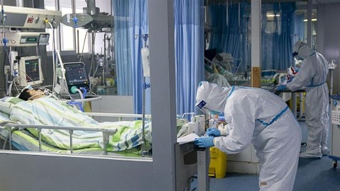 Çindən sonra koronavirusdan ilk ölüm Filippində qeydə alınıb