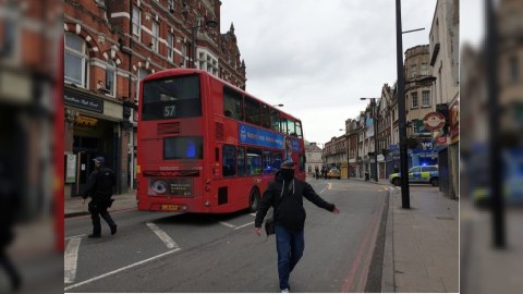 Londonda terror aktı: yaralılar var