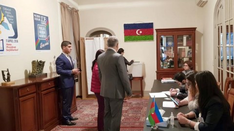 Onlar səsvermədə iştirak edə bilməyəcəklər