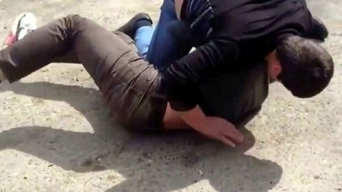 9-cu sinif şagirdi məktəb yoldaşını bıçaqladı