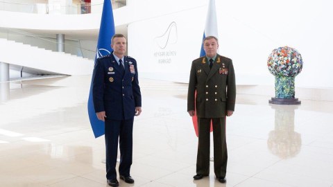 NATO və Rusiya generalları Bakıda böhranlı bölgələri müzakirə ETDİLƏR