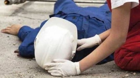 Lənkəranda iş qəzası: 62 yaşlı usta yıxılaraq dünyasını dəyişib