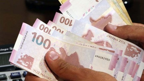 Dövlət büdcəsində 418 milyon manat qalıq YARANDI