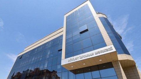 Ali məktəblərə və kolleclərə sənəd qəbulunun vaxtı AÇIQLANDI