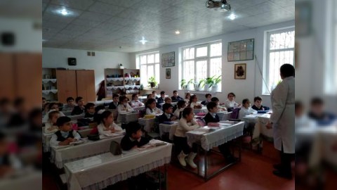 Azərbaycanda koronavirusa görə məktəblər bağlanacaq? - Rəsmi