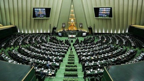 İran parlamenti koronavirusa görə iclas keçirməyəcək: 43 ölü, 593 yoluxma