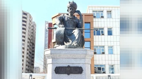 Xətainin heykəli köçürüldü - SƏBƏB