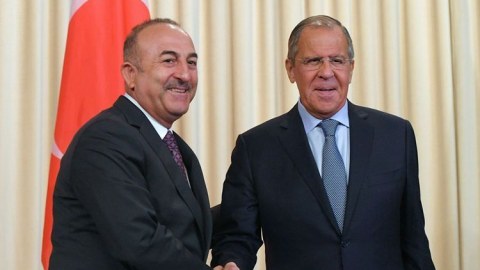 Çavuşoğlu və Lavrov arasında telefon danışığı baş tutub