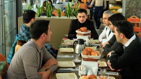 Diaspor Təşkilatının rəhbəri Bakıda jurnalistlərlə görüşdü - FOTO