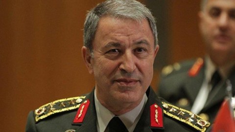 “Mövqelərimizə edilən hücumlara qarşı ən şiddətli cavab verildi” - Hulusi Akar