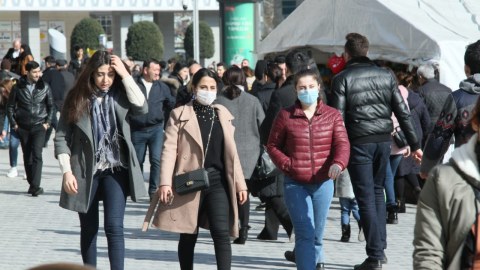 Paytaxt sakinləri koronavirusdan belə qorunur  - FOTOSESSİYA