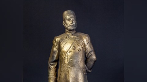 Tağıyevin heykəlinin açılışı koronavirusa görə təxirə salındı