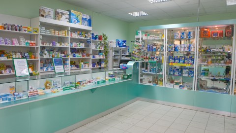 Bakıda aptekə silahlı basqın edildi