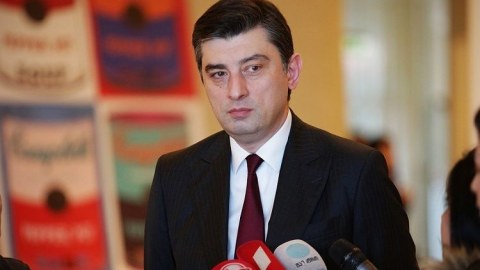 Baş nazir virusun artıq ölkə ərazisində yayıldığını etiraf etdi