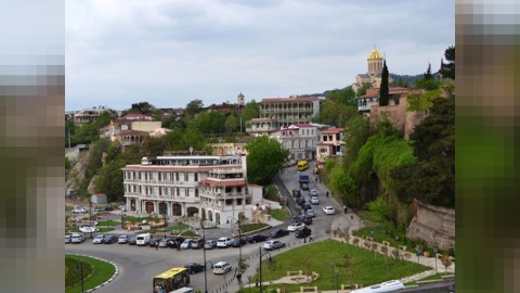 Gürcüstanda fövqəladə vəziyyət rejimi tətbiq edilib