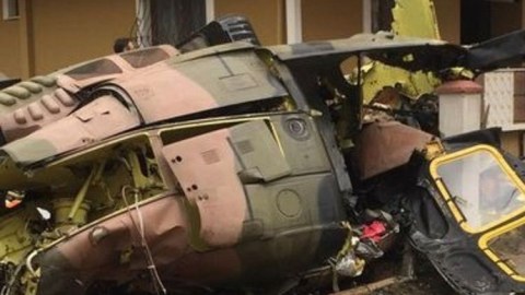 Meksikada hərbi helikopter qəzaya uğradı