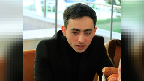 İmkansız azərbaycanlılara bilet aldılar – POLŞADA NÜMUNƏVİ ADDIM 