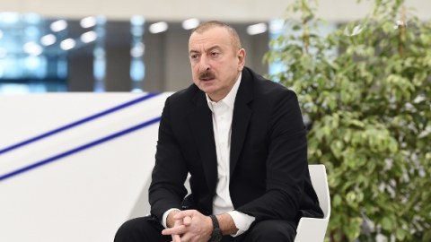 Prezidentdən mesaj: “Biz mütləq həm xəstələrə sahib çıxacağıq və çıxırıq, həm də ki, iş adamlarına”