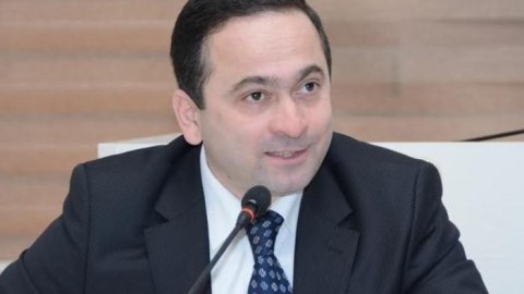 İnterneti olmayan tələbələrlə bağlı addım atılacaq - Cəsarət Valehov