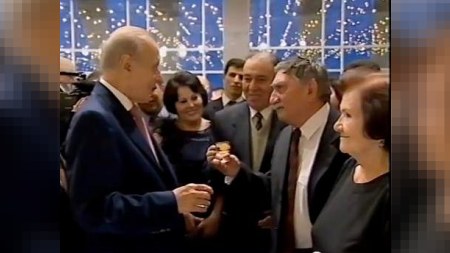 Heydər Əliyevlə şair Qabilin zarafatları-2 - VİDEO 