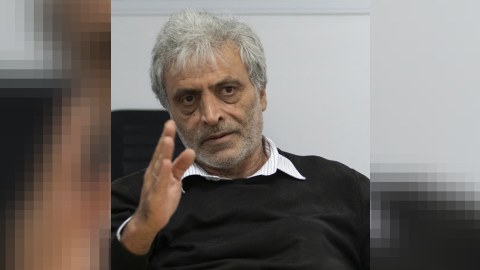 Kembric Universitetinin azərbaycanlı professoru: “Burada sürətli testlər hazırlayıb, mübarizə yollarını axtarırlar”