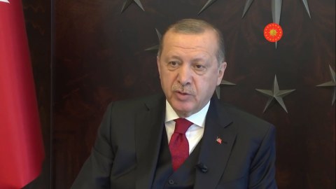 “Gözəgörünməz düşmənə qarşı çətin savaş aparırıq” - Ərdoğan 