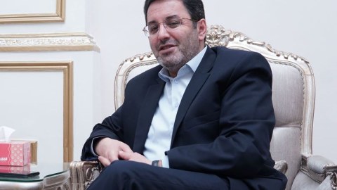 İran səfiri Azərbaycan xalqını təbrik etdi