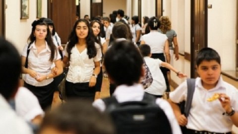 4 maydan sonra 9-11-ci siniflərdə dərslər başlaya bilər...