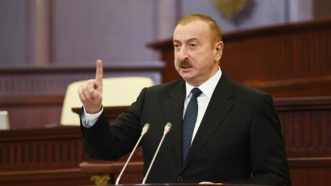 Prezident icra başçısını vəzifədən azad etdi - SƏRƏNCAM