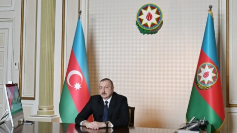 “Ərzaq paylarını da aparıb öz qohumlarının evlərində saxlayırlar ki, sonra satsınlar” - İlham Əliyev