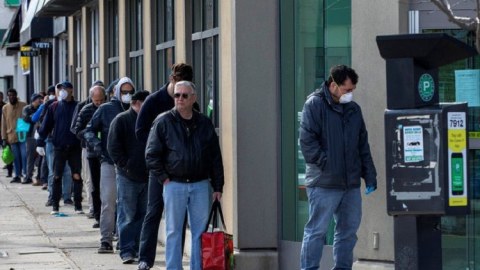 Kanadada COVID-19 infeksiyasına yoluxanların sayı 55 mini keçdi
