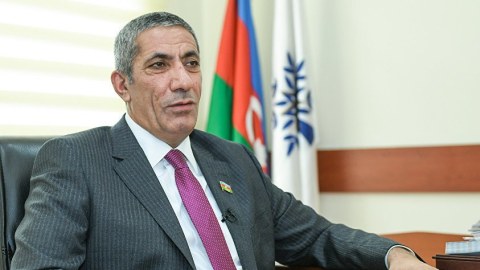 Siyavuş Novruzov rayonlarda hüquq-mühafizə orqanları rəhbərlərini də cəzalandırmağa ÇAĞIRDI
